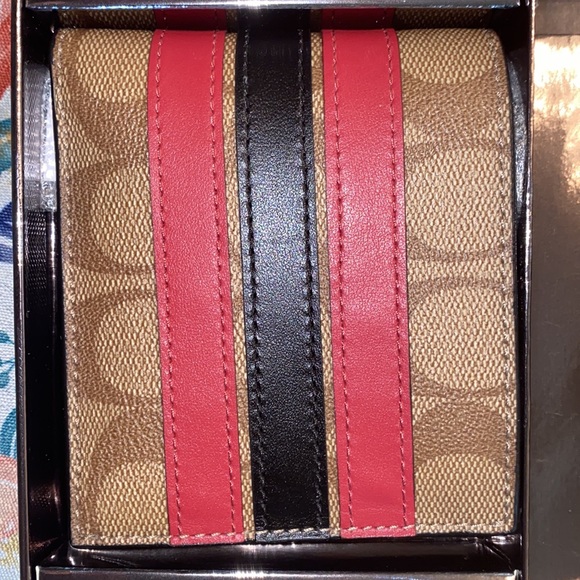 COACH NY Men’s ID Billfold Wallet - FOB Keychain Missing - Picture 2 of 4